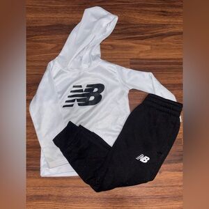 New balance set